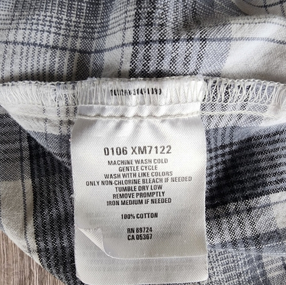 COLUMBIA SPORTSWEAR Size XL Plaid Short Sleeve Shirt - Picture 3 of 5